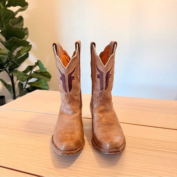 Retro Frye Women’s Western Cowboy Boots, Size 9B, Mexico-made, Distressed - Picture 3 of 10